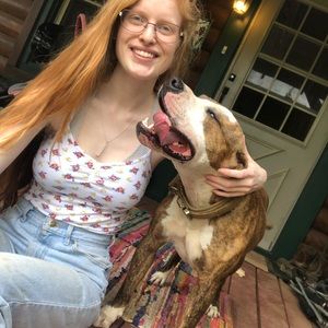 Meet your Posher, Cassie